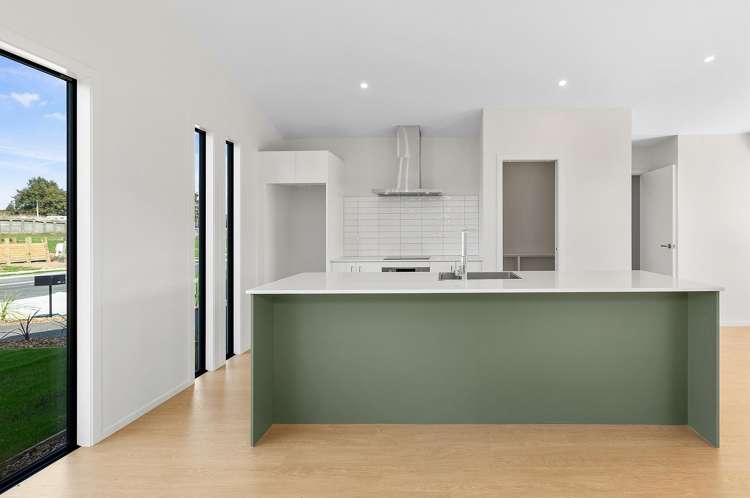 515 Korimako Drive_3