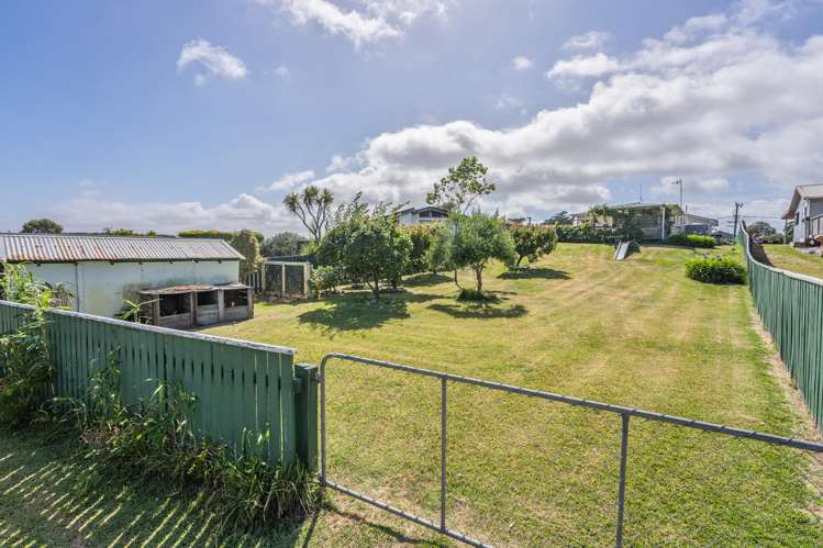 28 Drake Street Waikawa Beach_23