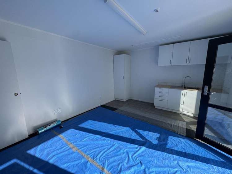 5/43-45 Thomas Neal Crescent Trentham_3