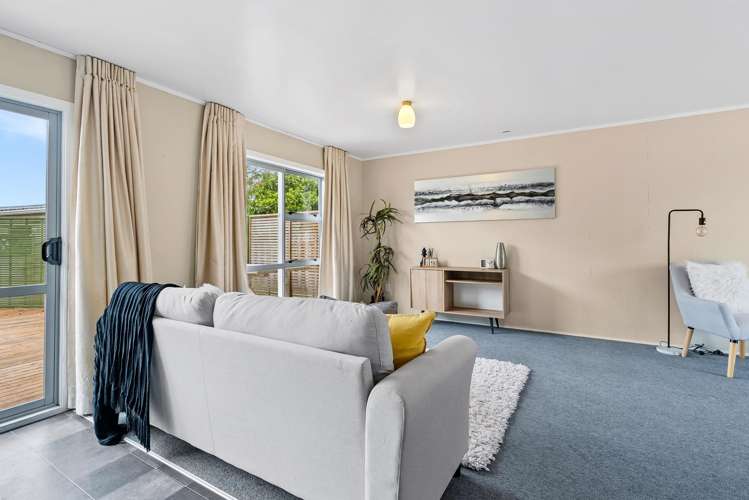 12 Curlew Place One Tree Point_14