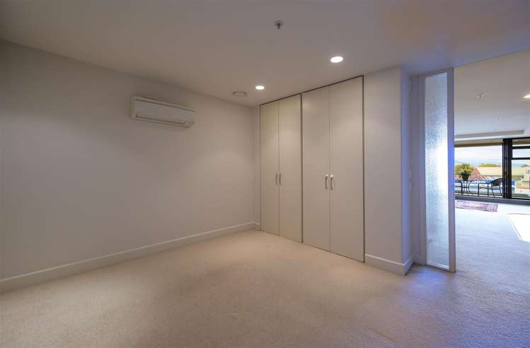 13/5 Bisley Avenue Moana_7