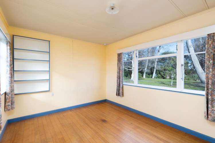 1/11 Sadlier Street Stoke_13