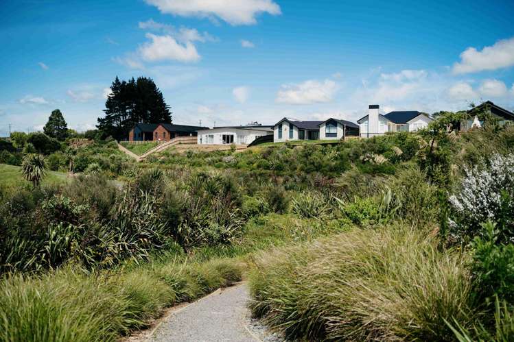 38 Metoriti Crescent Papakura_10