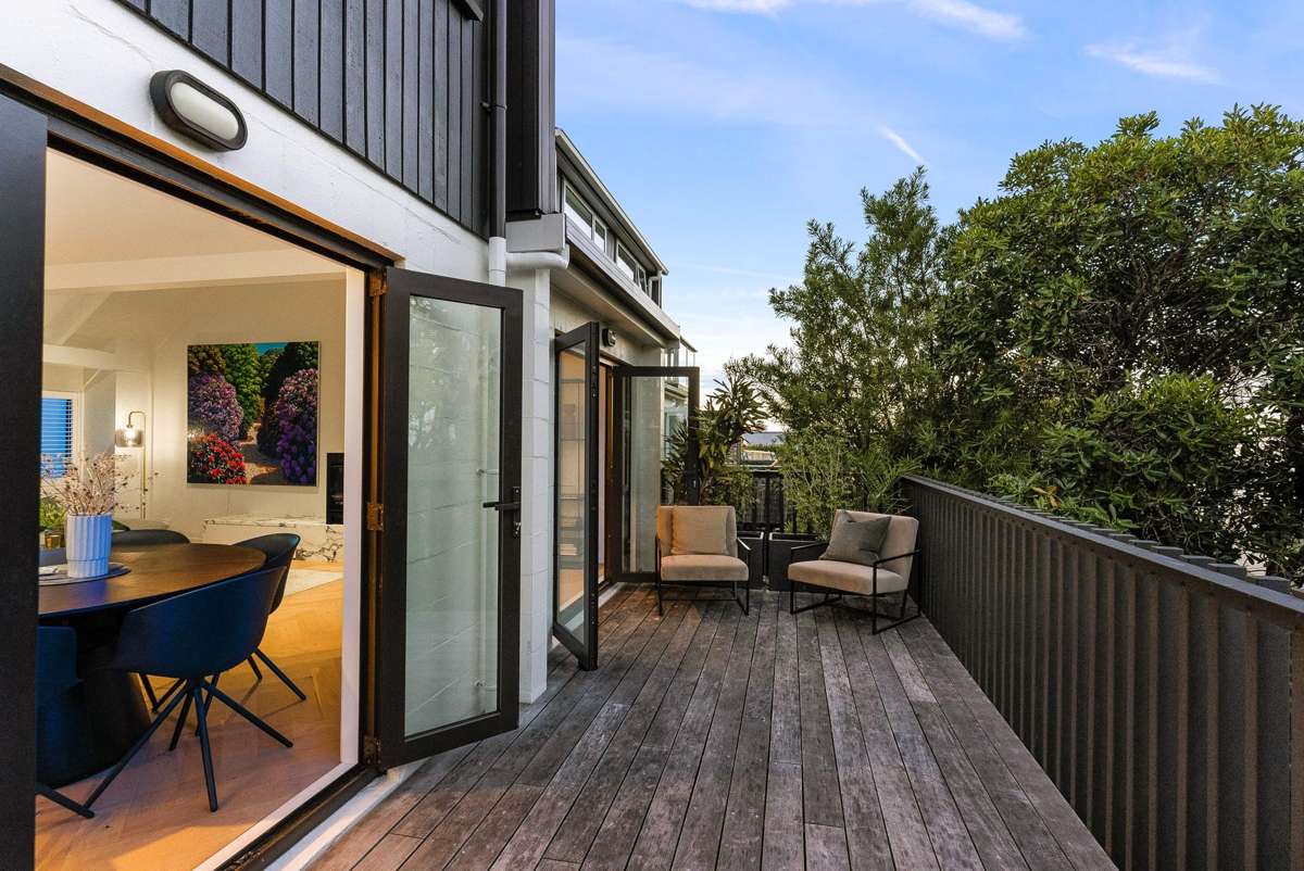 112 Saint Stephens Avenue_1