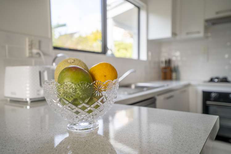 2/79 Cunliffe Street Churton Park_9