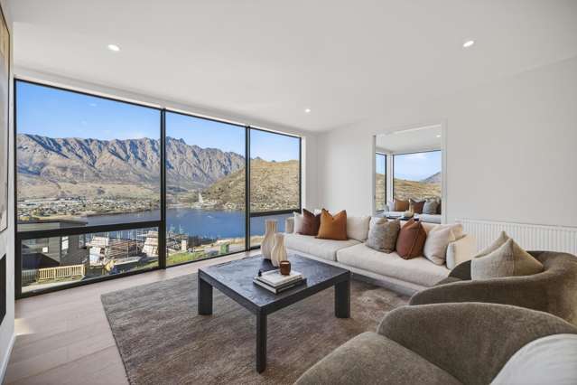 79 Middleton Road Queenstown Hill_1