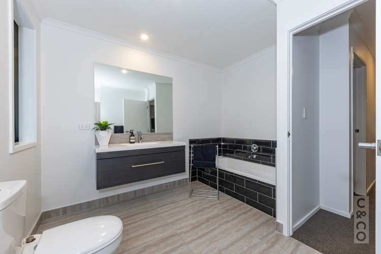 104 Solan Drive Waimauku_33