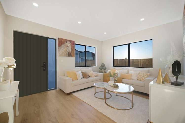 7 Uru Drive Flat Bush_11