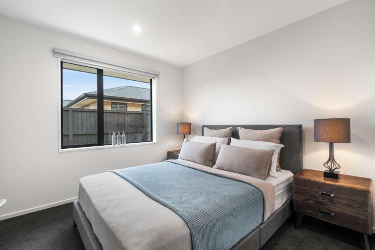 20 Halpin Drive Lincoln_16