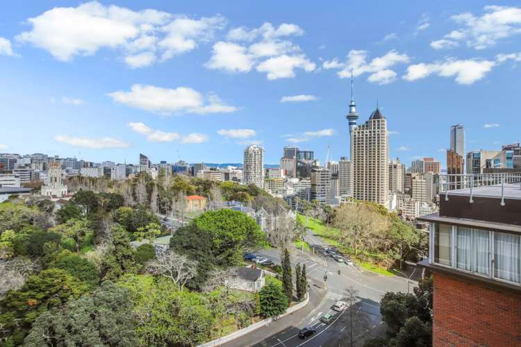 2102/10 Waterloo Quadrant Auckland Central_1