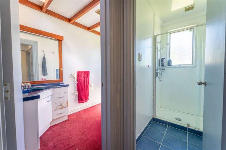 1 Malloch Street Waikouaiti_12