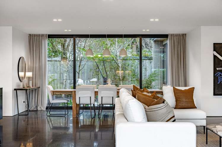 106a Godden Crescent Mission Bay_19