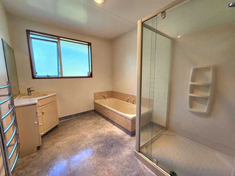 44 Power Road Karoro_19