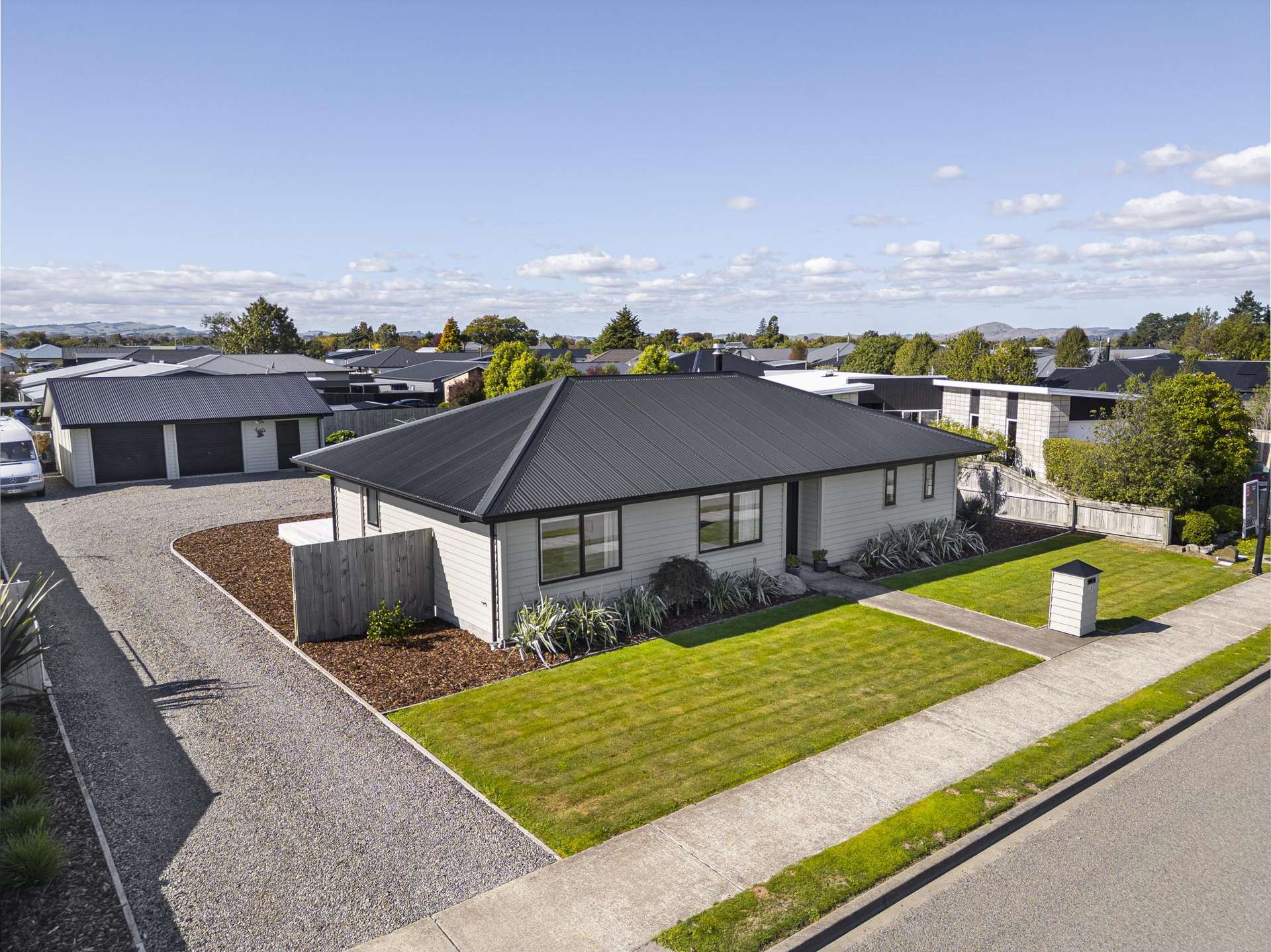 28 Gimson Street Solway_0