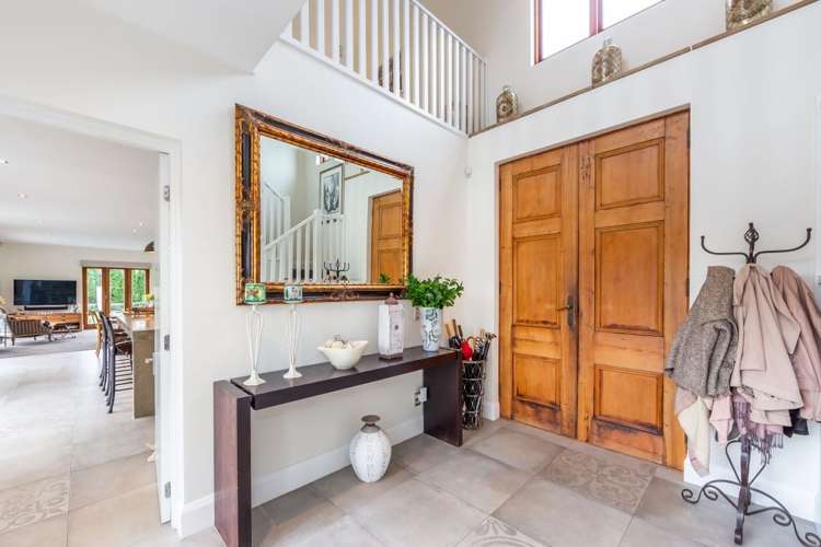 27 Wroxton Terrace Merivale_20