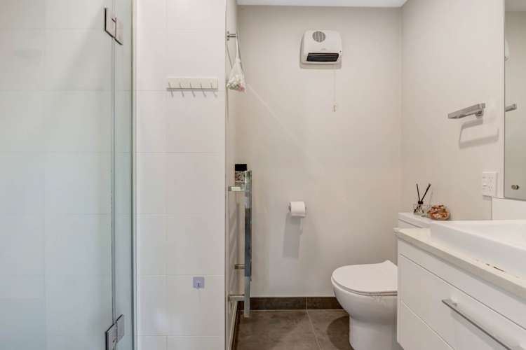 19a Masterton Road Rothesay Bay_19