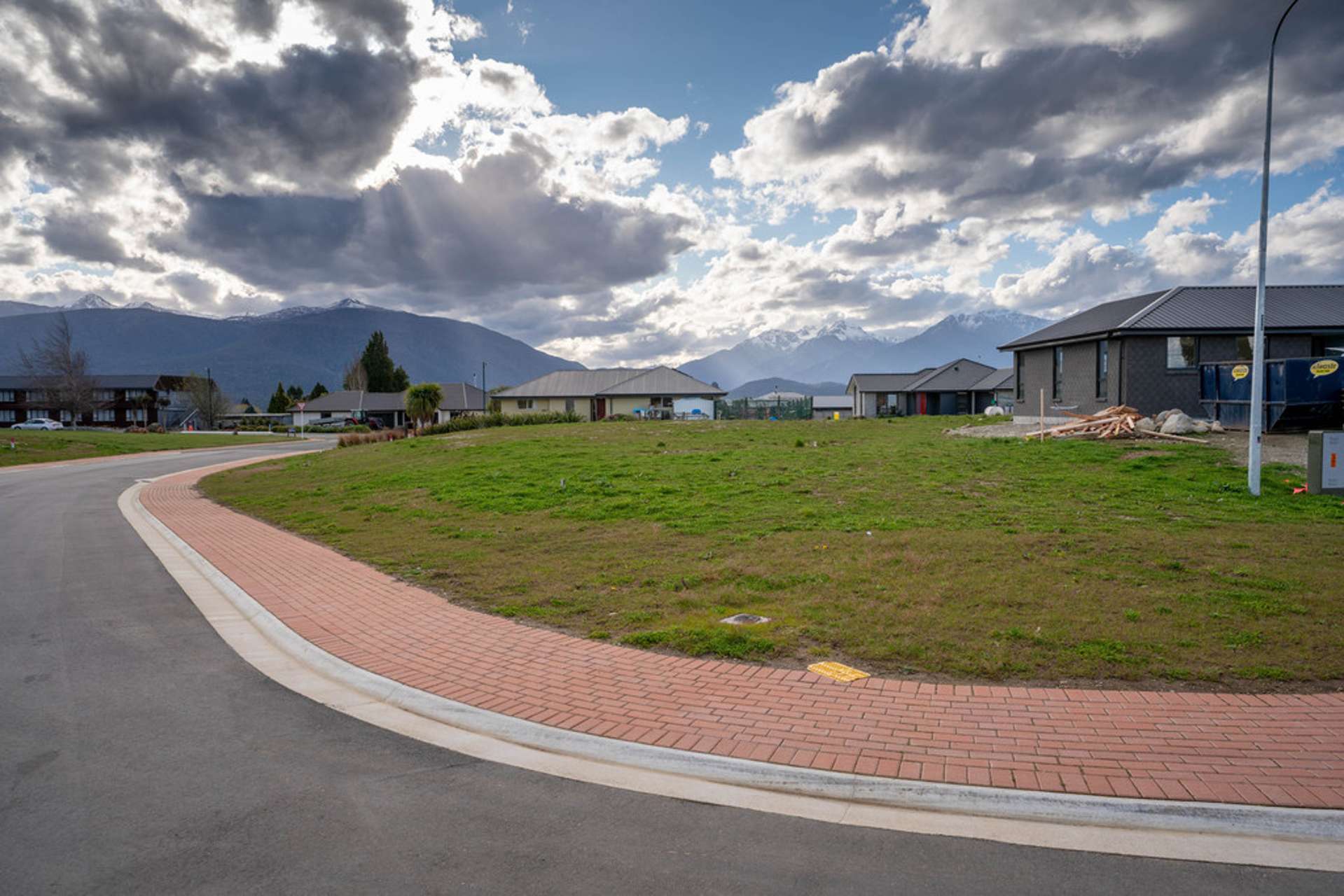 1 Carran Court Te Anau_0