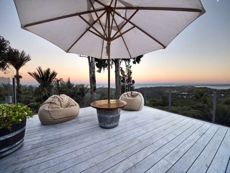 234 Scenic Drive Titirangi_10