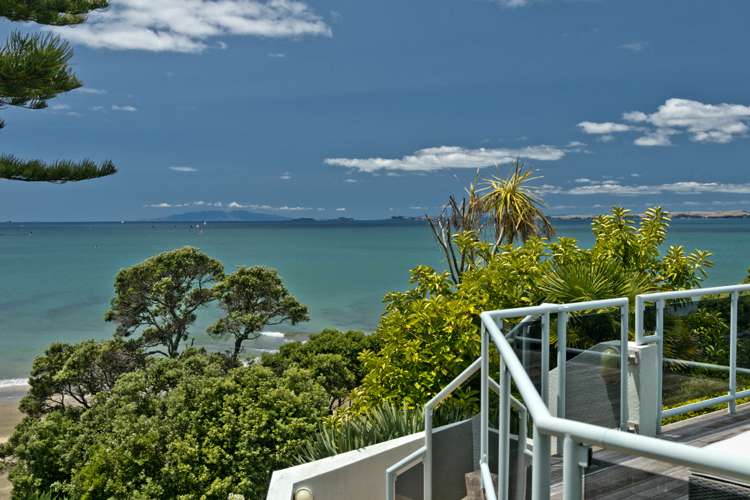 32 Whitby Crescent Mairangi Bay_5
