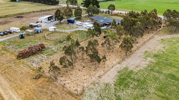 750 Wrights Road Oxford_34