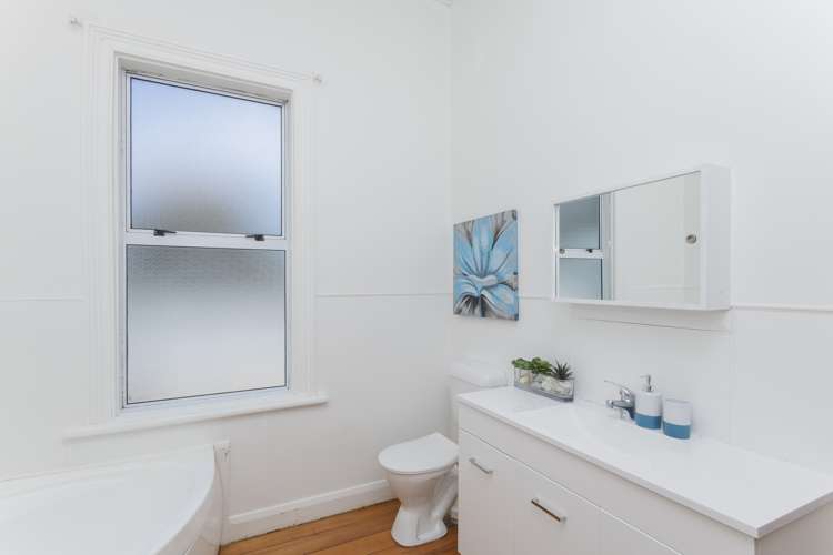 26 Disraeli Street Gisborne_10