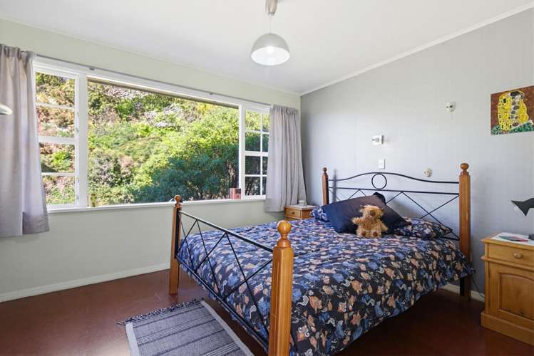 4 Parklands Drive Karori_11