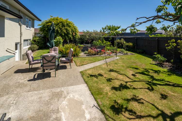 18 Marlowe Street Stoke_25