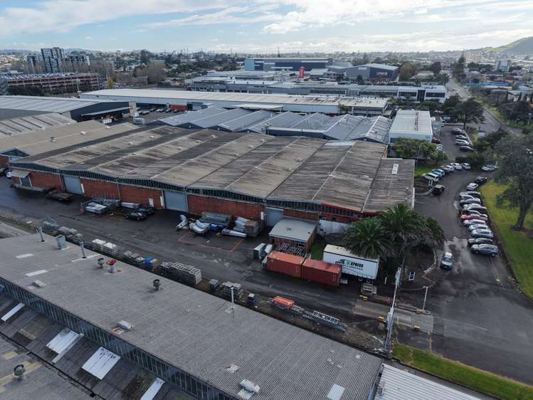 43 Carbine Road Mt Wellington_1