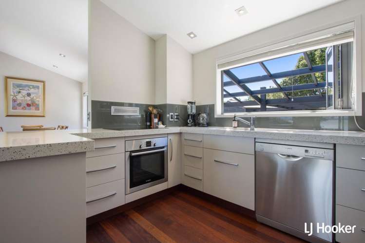 13 Waione Avenue Athenree_9