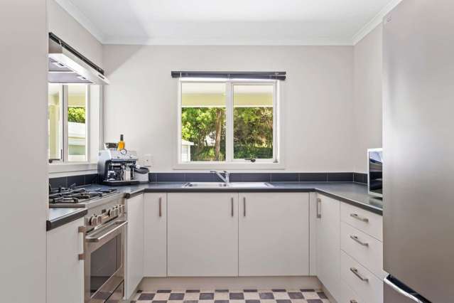 74 Endcliffe Road Kaiti_1