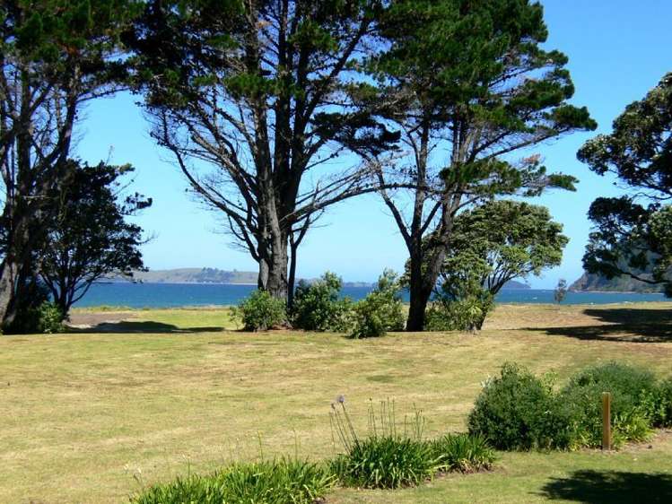 31 Courtney Place Pauanui_1