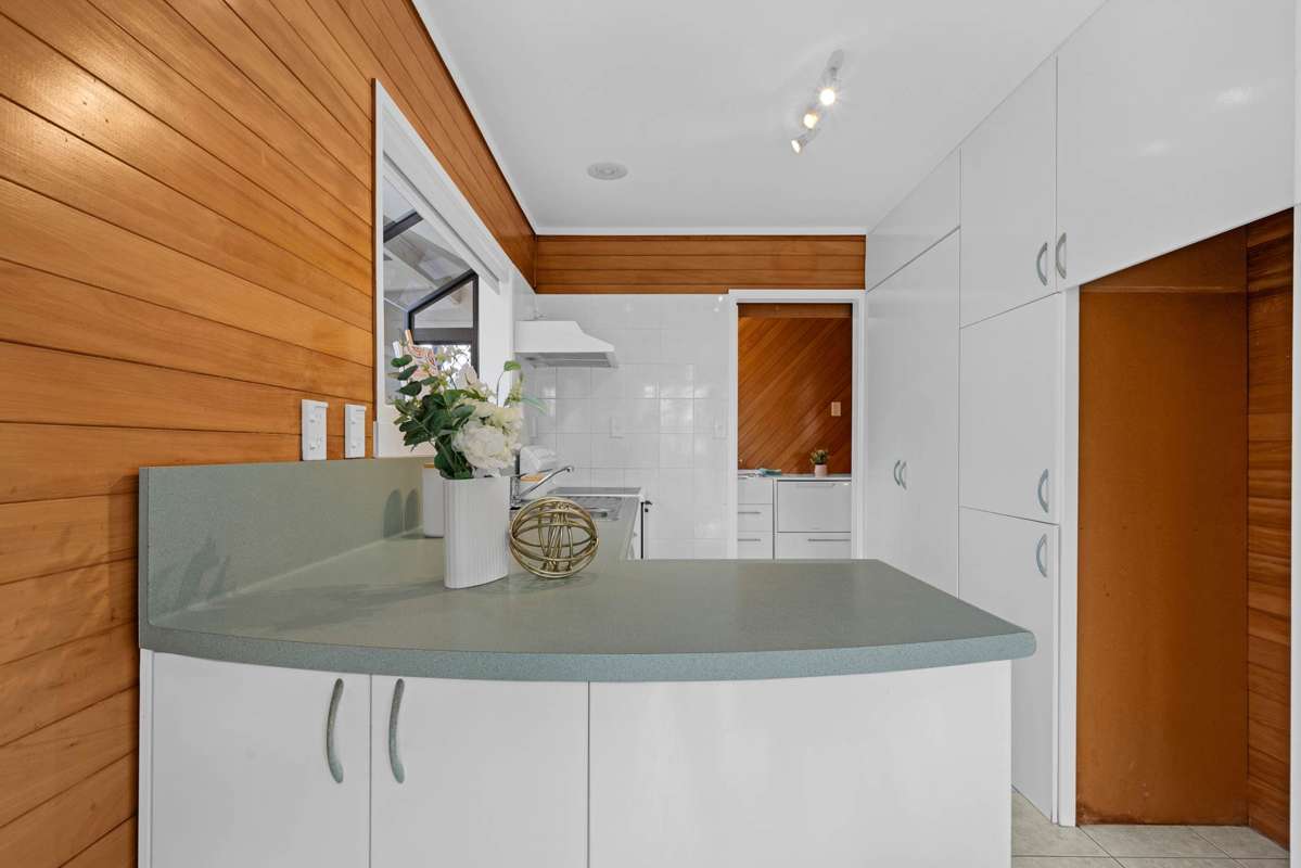 73a Awaroa Road_5