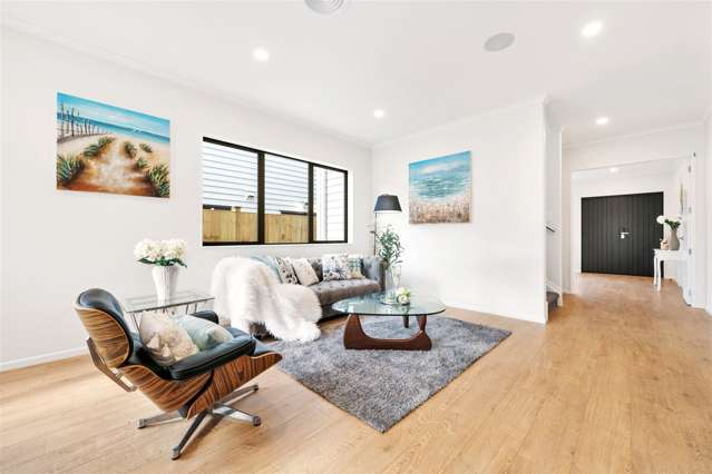 15 Ballyliffin Drive Flat Bush_4