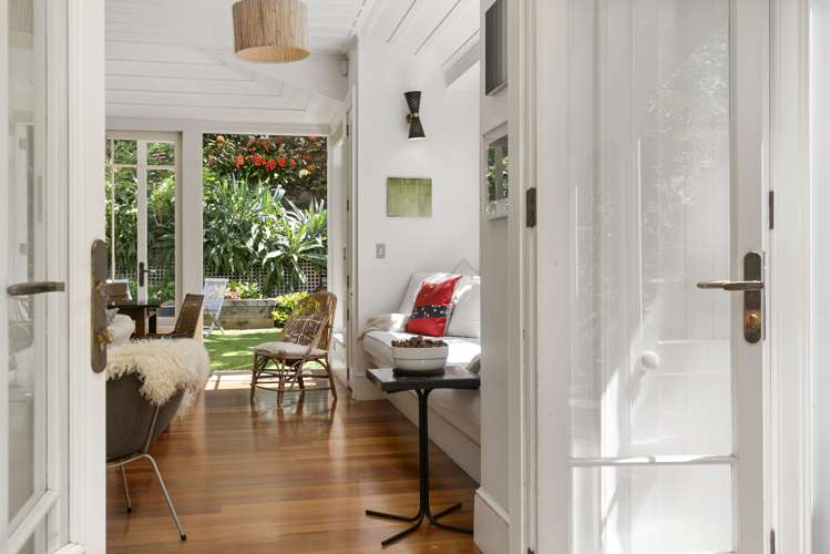 51 Church Street Devonport_23