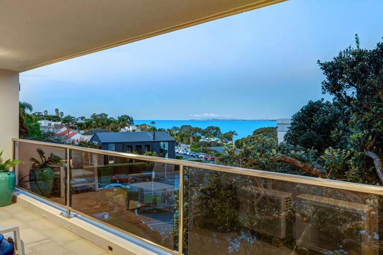 2C/5 The Promenade Takapuna_15