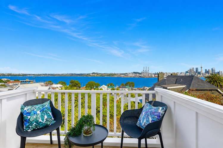59 Clarence Street Devonport_8