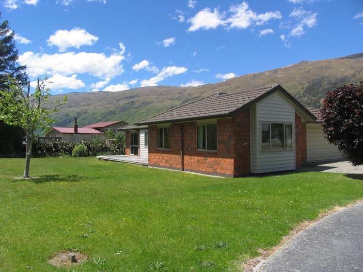 8 Hector Close Kingston_18