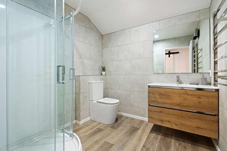 12a Saint Albans Street Bradford_19