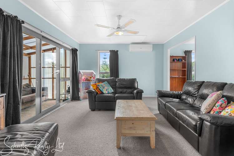 3 Vickas Way Maungaturoto_11