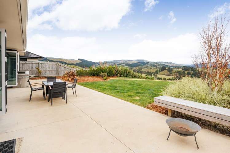 16 Cyprus Place Fitzherbert_1