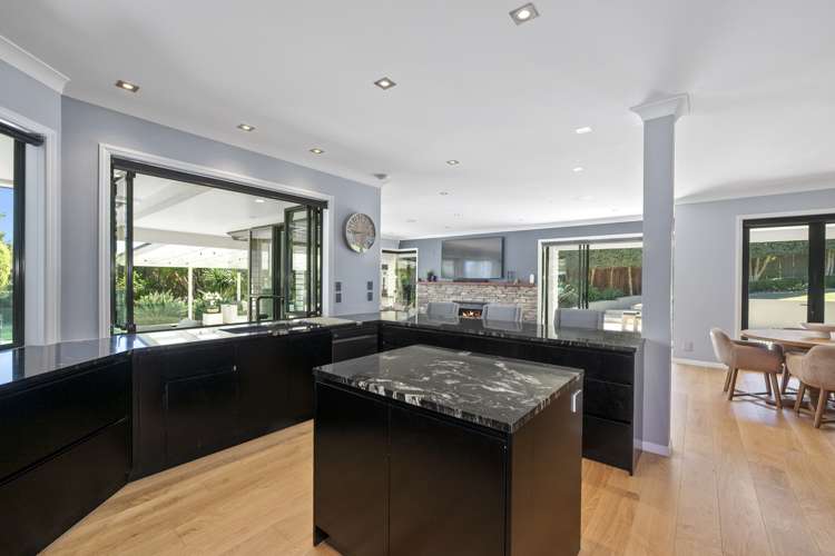 12a Wainoni Heights Greenhithe_17