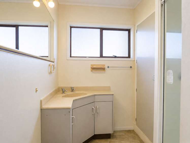 8 Devon Street Glenholme_9