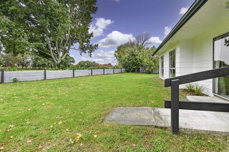 10 Kingsley Place Flaxmere_16