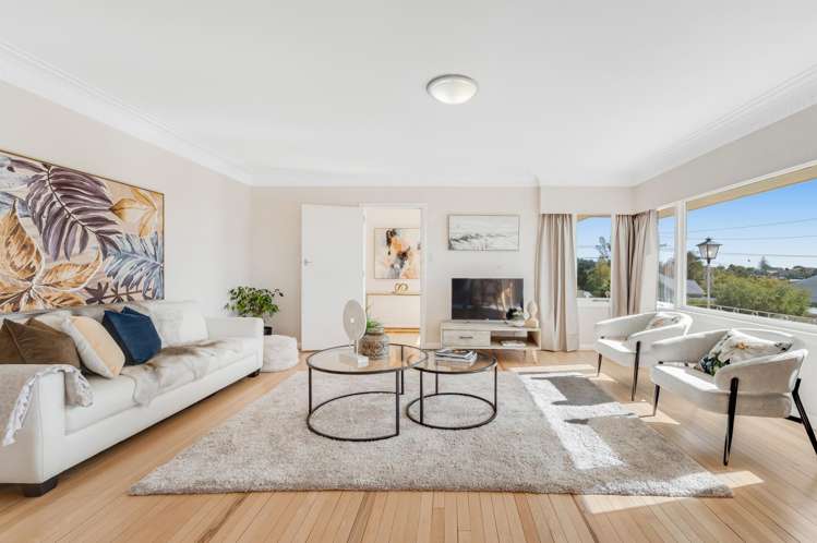 53 Uxbridge Road Mellons Bay_4