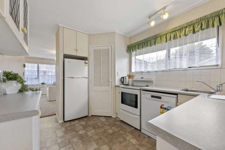 2/13 Cameron Street Papakura_9