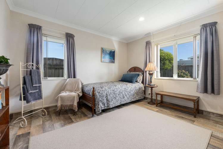 40 Easton Way_5
