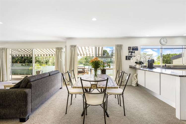 8 Glanville Close Stanmore Bay_6