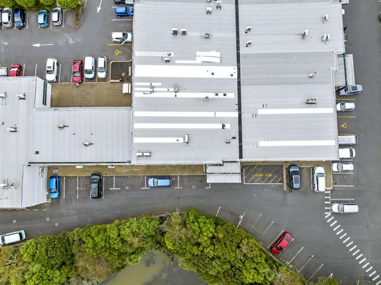 23/2 Bishop Dunn Place Botany Downs_21