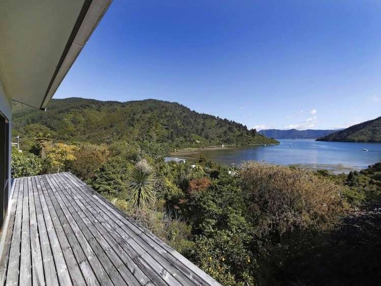 609 Port Underwood Road Whatamango Bay_5