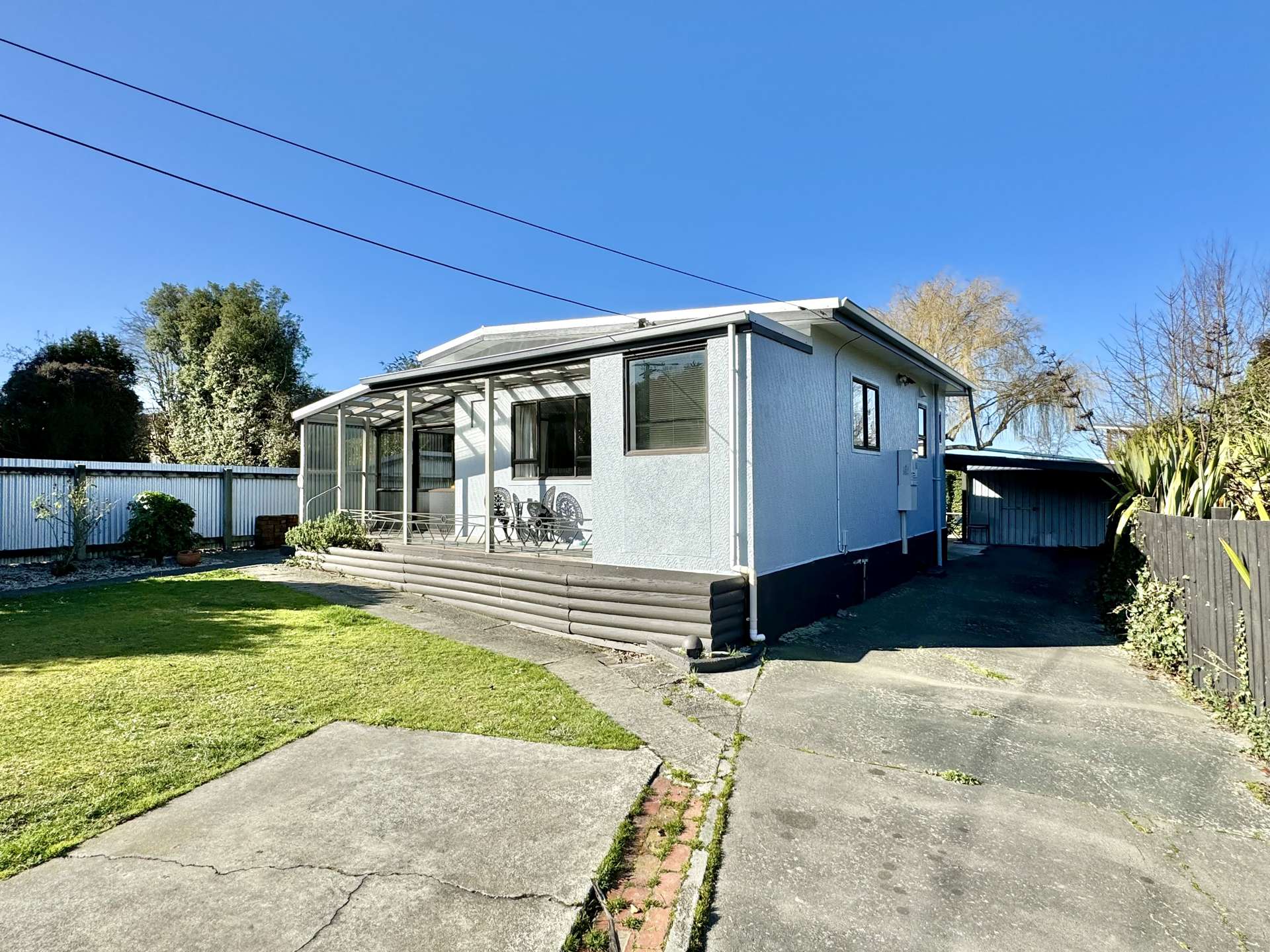 23 Athol Place Marchwiel_0